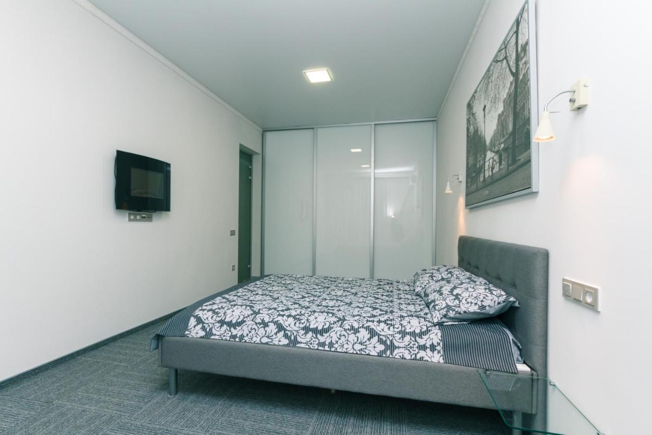 Hotrent City Deluxe Kiev Exteriör bild