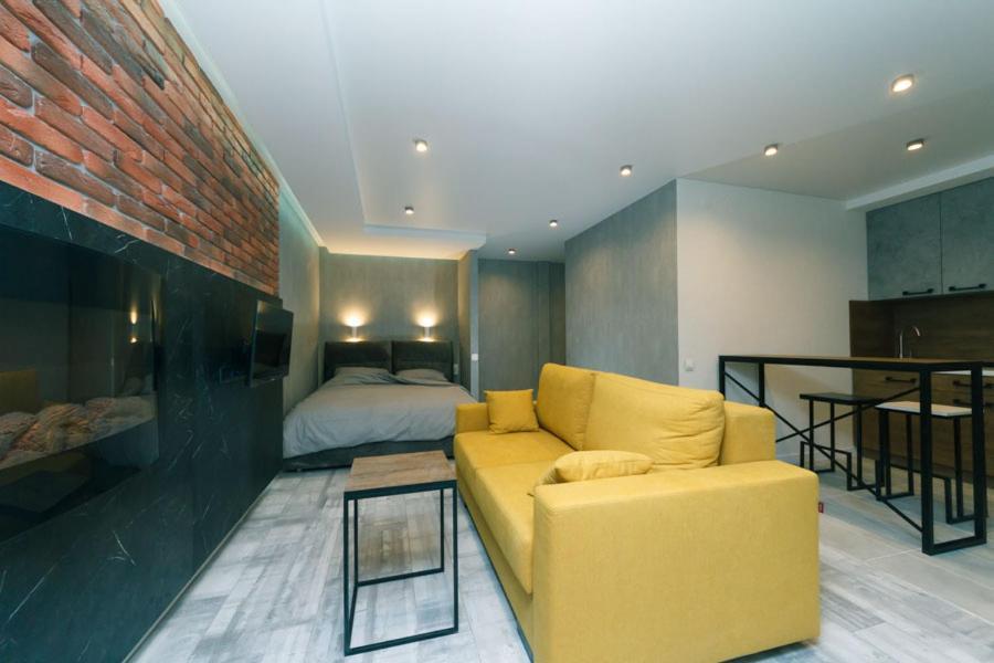 Hotrent City Deluxe Kiev Exteriör bild